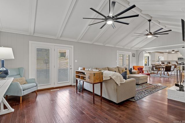 1008 Oakland Drive, Paragould, AR 72450