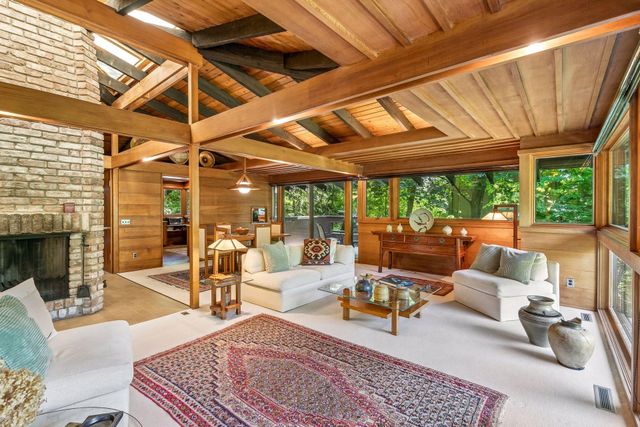 3530 Ridgewood Road, Arden Hills, MN 55112