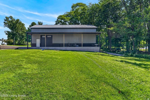 1304 S English Station Rd, Louisville, KY 40299
