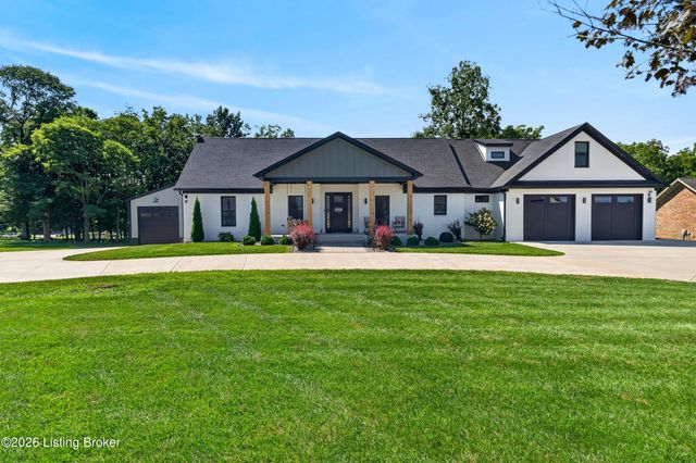 1304 S English Station Rd, Louisville, KY 40299