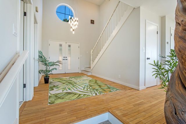 156 Shaker Road, Shelter Cove, CA 95589