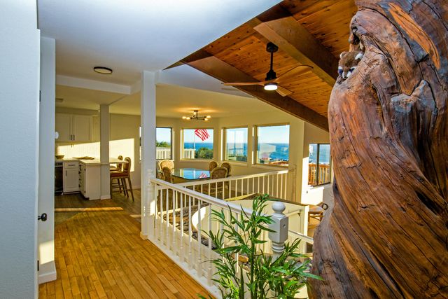 156 Shaker Road, Shelter Cove, CA 95589