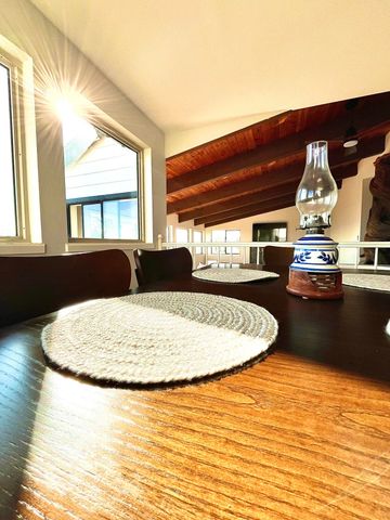 156 Shaker Road, Shelter Cove, CA 95589