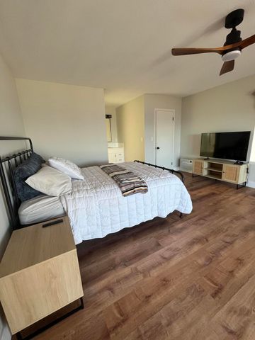 156 Shaker Road, Shelter Cove, CA 95589