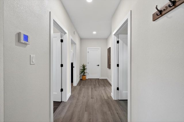 209 N Broad Street, St Jo, TX 76265