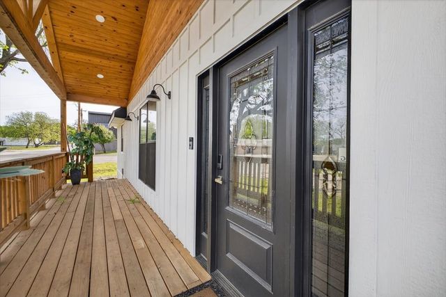 209 N Broad Street, St Jo, TX 76265