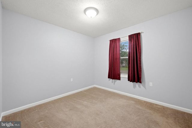 107 GROVE CT, Stephens City, VA 22655
