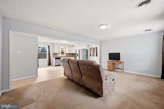 107 GROVE CT, Stephens City, VA 22655
