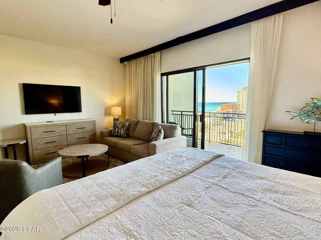 Image 7 of property listing at 15100 Front Beach Road 709, Panama City Beach, FL 32413
