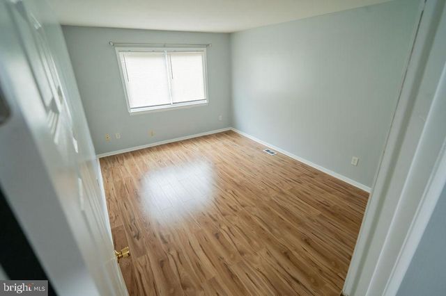 8027 CAPISTRANO PL #8C, Alexandria, VA 22309