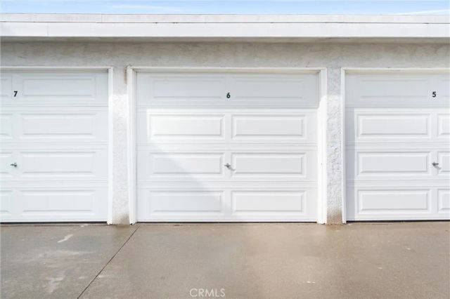 18961 Florida Street 6, Huntington Beach, CA 92648