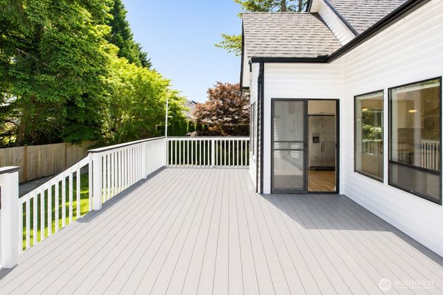 10529 53rd Avenue W, Mukilteo, WA 98275