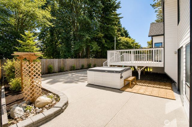 10529 53rd Avenue W, Mukilteo, WA 98275