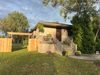 14224 Springfield Avenue, Crestwood, IL 60418