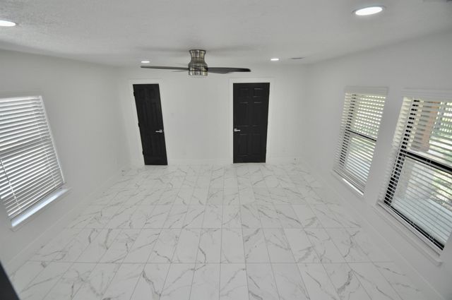 7133 Evans Street, Houston, TX 77061