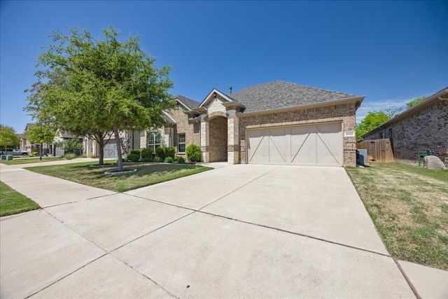 4712 Stillhouse Hollow Lane, Denton, TX 76226