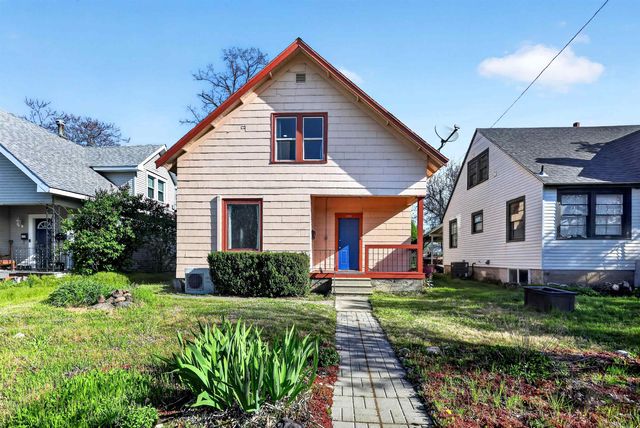 2202 W College Ave, Spokane, WA 99201