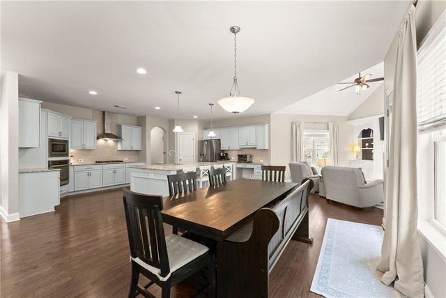 6570 CANYON Cove, Cumming, GA 30028
