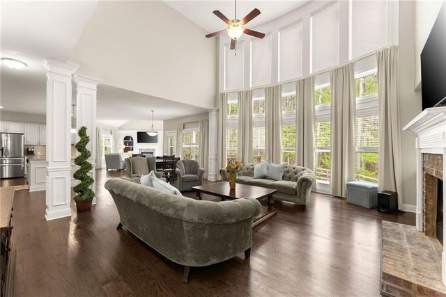 6570 CANYON Cove, Cumming, GA 30028