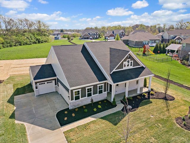 3604 Cypress Pointe Drive, Bellbrook, OH 45305