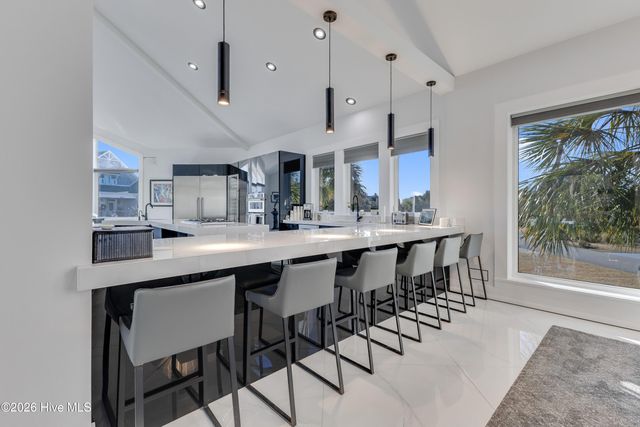 809 Inlet View Drive, Wilmington, NC 28409