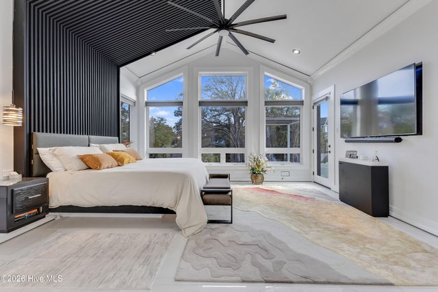 809 Inlet View Drive, Wilmington, NC 28409