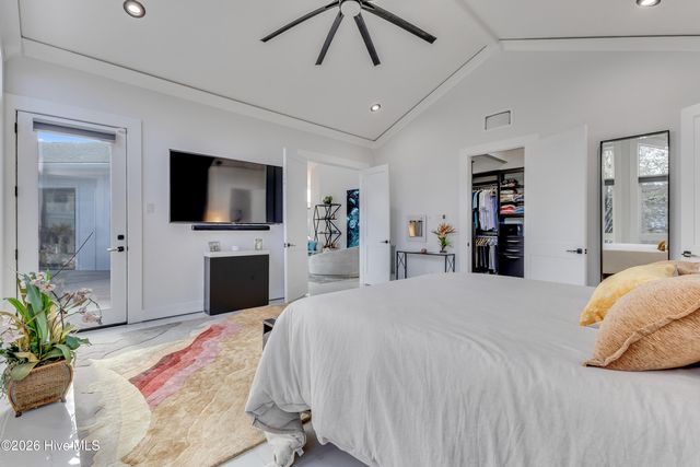 809 Inlet View Drive, Wilmington, NC 28409