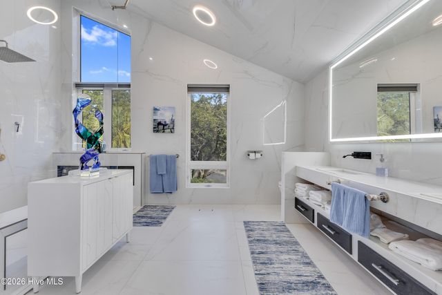 809 Inlet View Drive, Wilmington, NC 28409