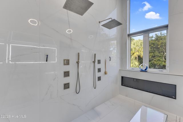 809 Inlet View Drive, Wilmington, NC 28409