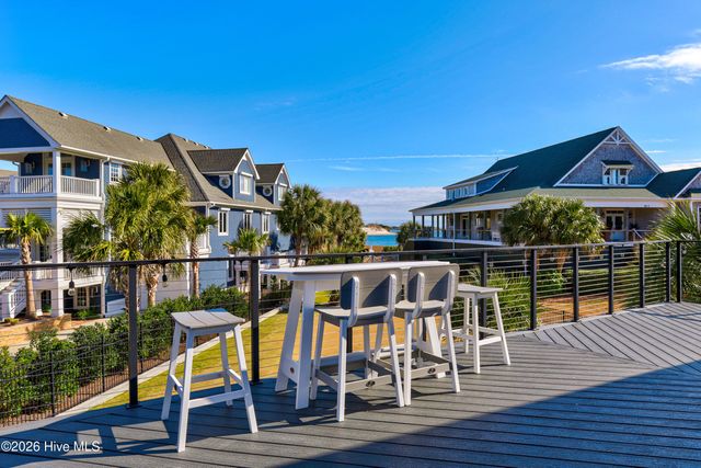 809 Inlet View Drive, Wilmington, NC 28409