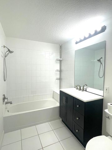 22715 Camino Del Mar, Boca Raton, FL 33433