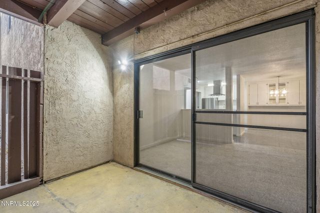 2955 Lakeside Drive 110, Reno, NV 89509