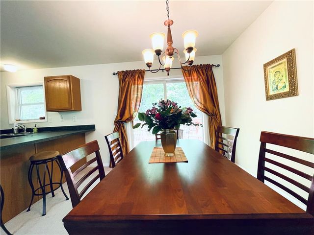9 Sycamore Circle, Penn Forest Twp, PA 18210