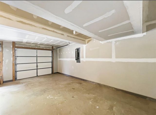 9 Sycamore Circle, Penn Forest Twp, PA 18210