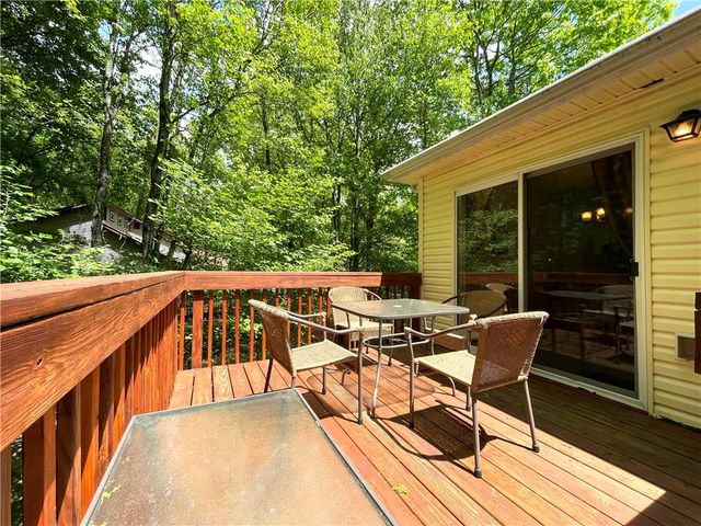 9 Sycamore Circle, Penn Forest Twp, PA 18210