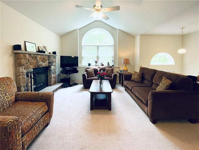 9 Sycamore Circle, Penn Forest Twp, PA 18210