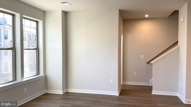 223 B PARK CENTRAL TER, Manassas Park, VA 20111