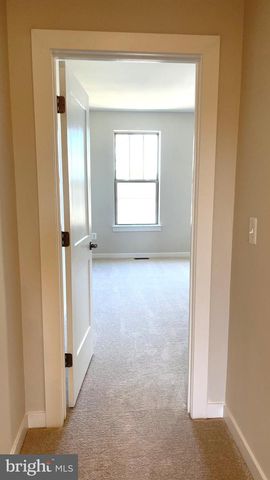223 B PARK CENTRAL TER, Manassas Park, VA 20111