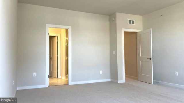 223 B PARK CENTRAL TER, Manassas Park, VA 20111