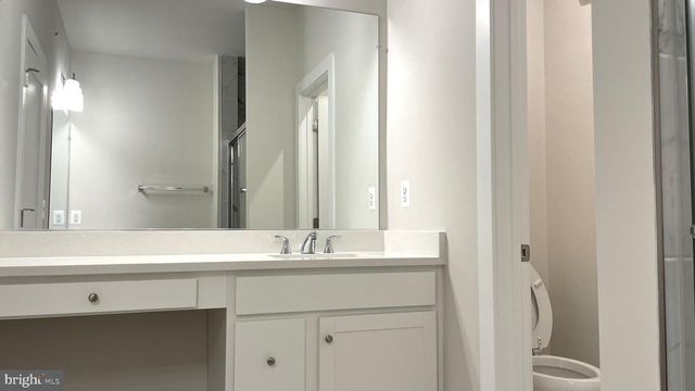 223 B PARK CENTRAL TER, Manassas Park, VA 20111