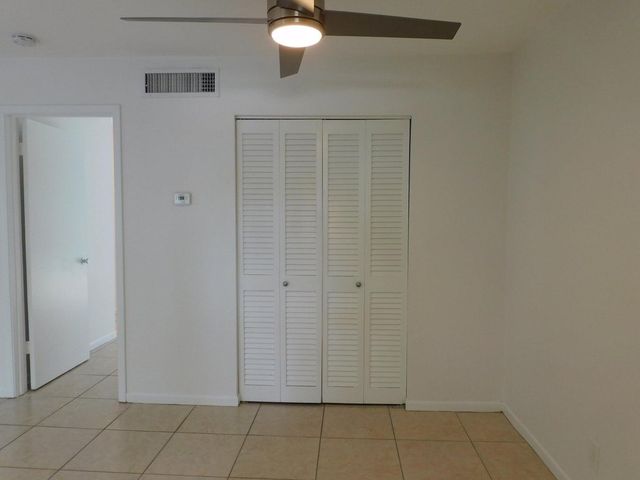 640 SE 2nd Avenue 107, Boynton Beach, FL 33435