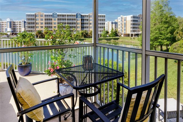 960 STARKEY ROAD 3106, Largo, FL 33771