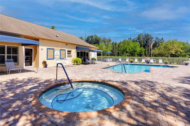 960 STARKEY ROAD 3106, Largo, FL 33771