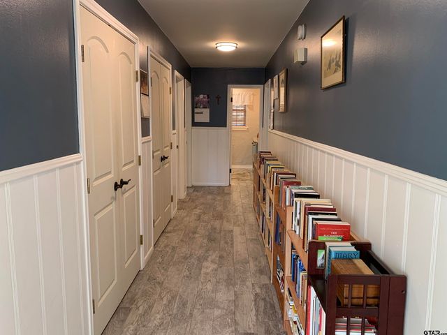 800 Neches, Tyler, TX 75702