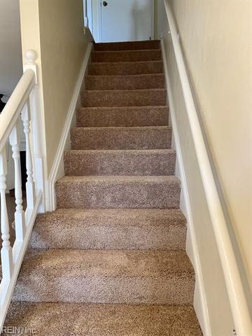910 Jay Are CT, Virginia Beach, VA 23462