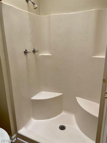 910 Jay Are CT, Virginia Beach, VA 23462