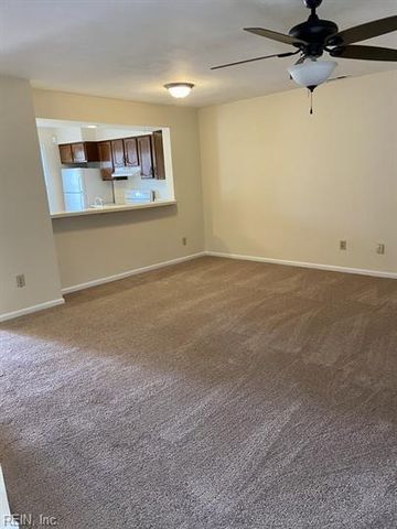 910 Jay Are CT, Virginia Beach, VA 23462