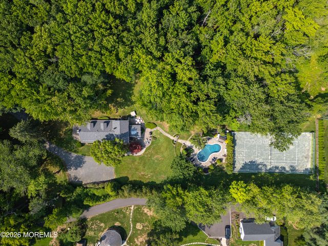 52 Shrewsbury Drive, Rumson, NJ 07760
