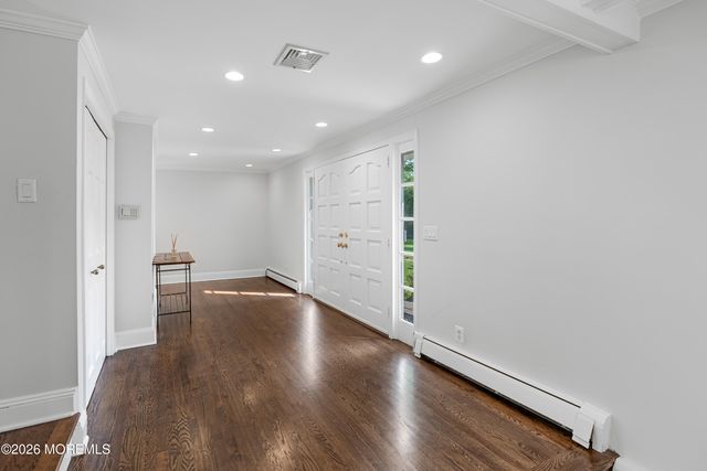 52 Shrewsbury Drive, Rumson, NJ 07760