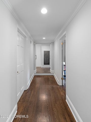 52 Shrewsbury Drive, Rumson, NJ 07760